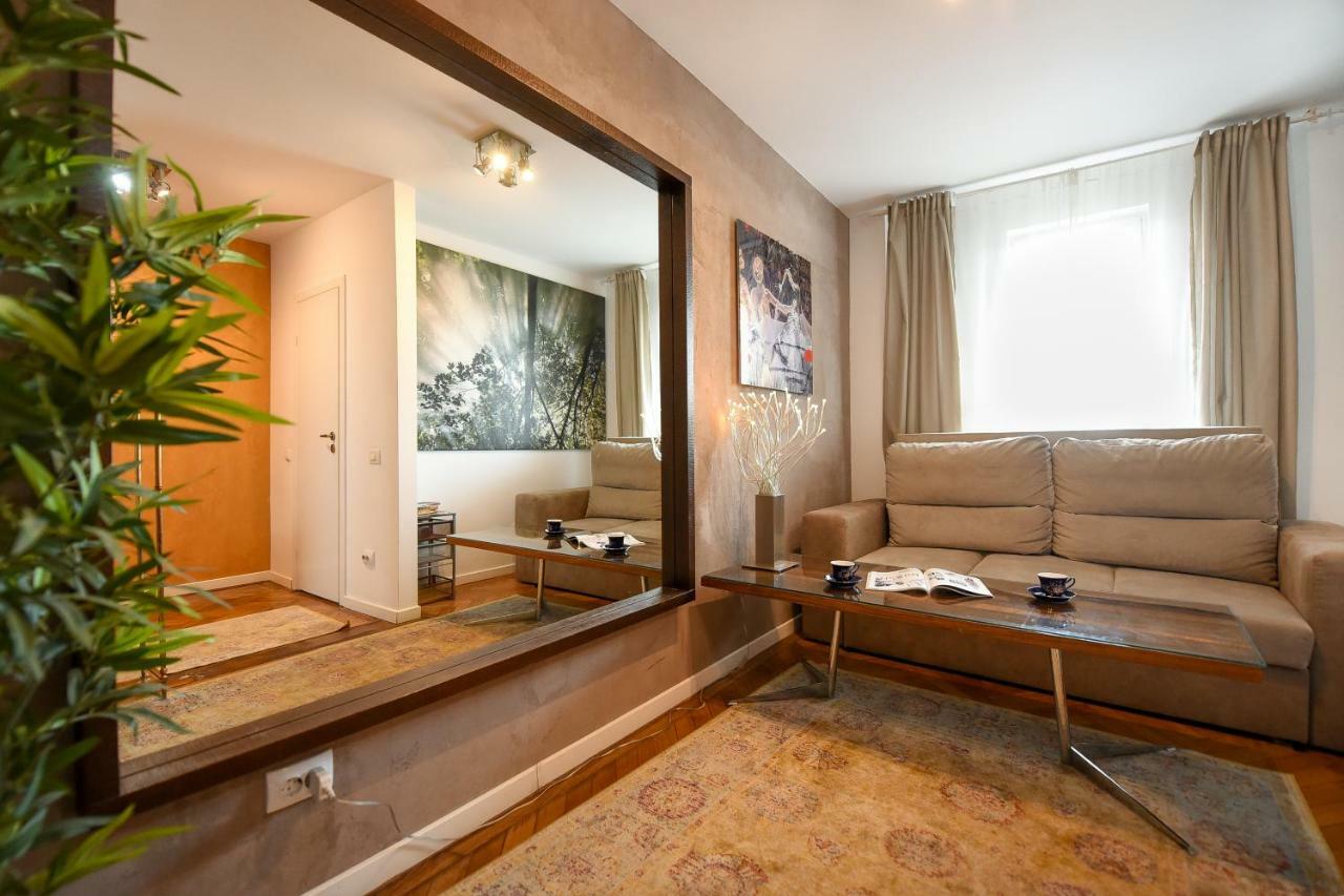 New - Elegant Duplex With Amazing View & Balcony - Homey Residence Bucarest Exterior foto